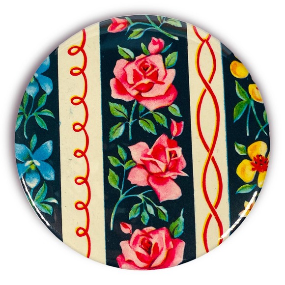 Vintage Upcycled 1950s Wrapping Paper Pocket Makeup Mirror 3" - Picture 3 of 9